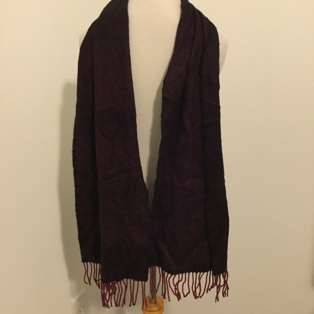 D&y softer than cashmere scarf burgundy